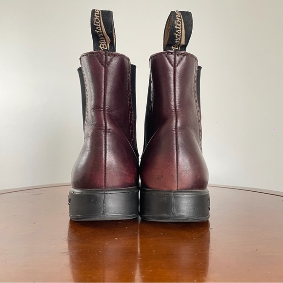 Blundstone Women's 1352 High Top Rustic Brown Leather Chelsea Boots | AU 6 - Picture 3 of 8